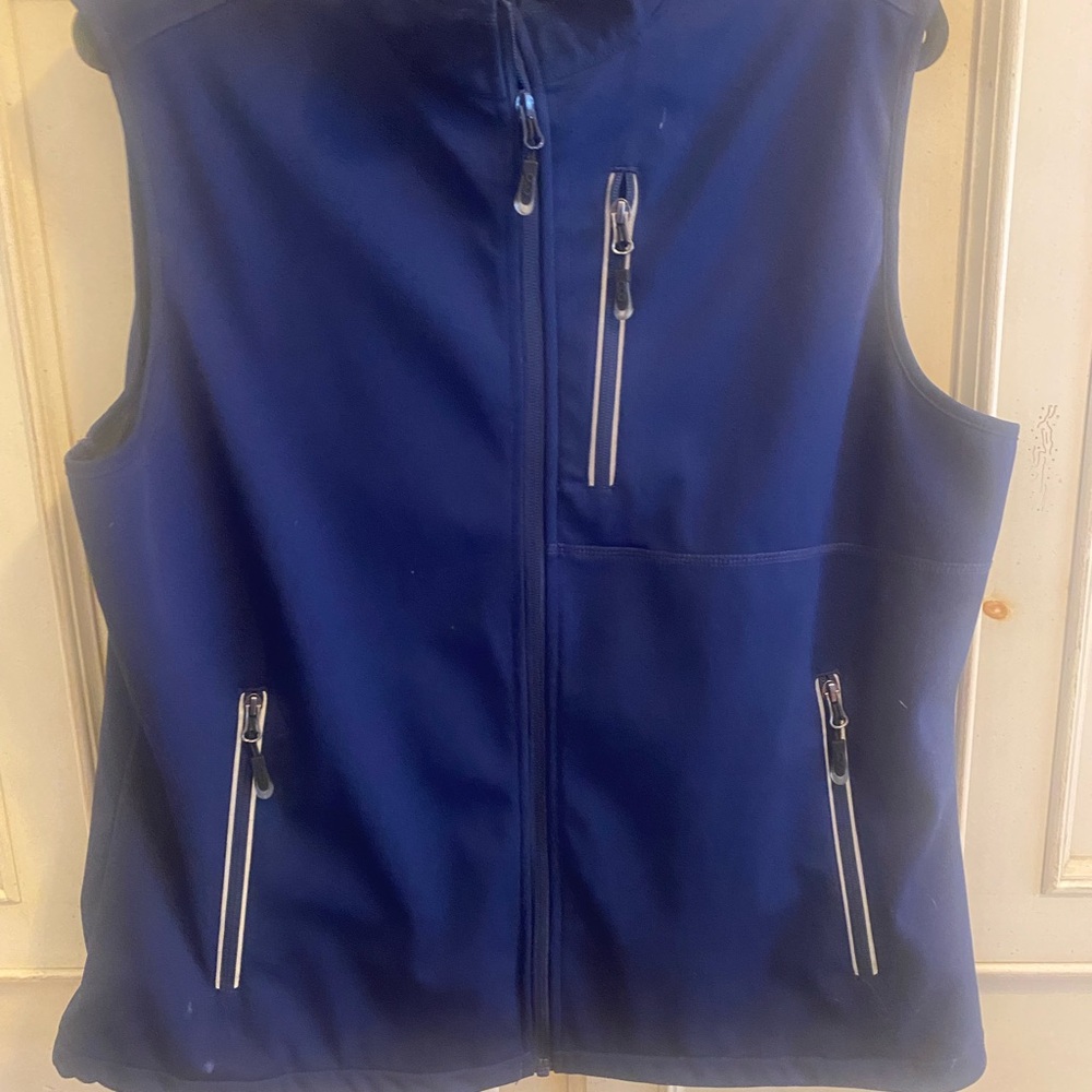 Navy Blue Zip-Up Vest
